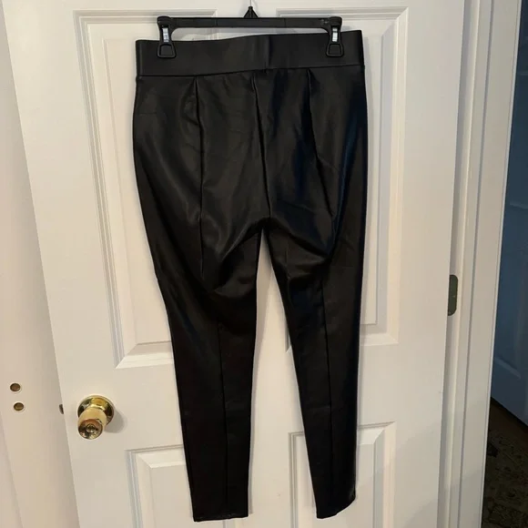 Loft coated faux leather pants. - Picture 4 of 4